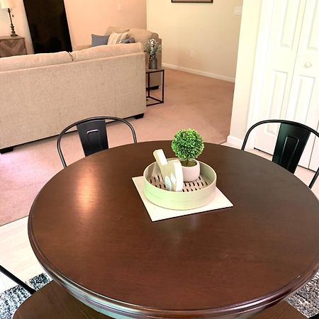 Enjoy This Amazing Home With Porch & Grill Near Dt Woodstock Szoba fotó