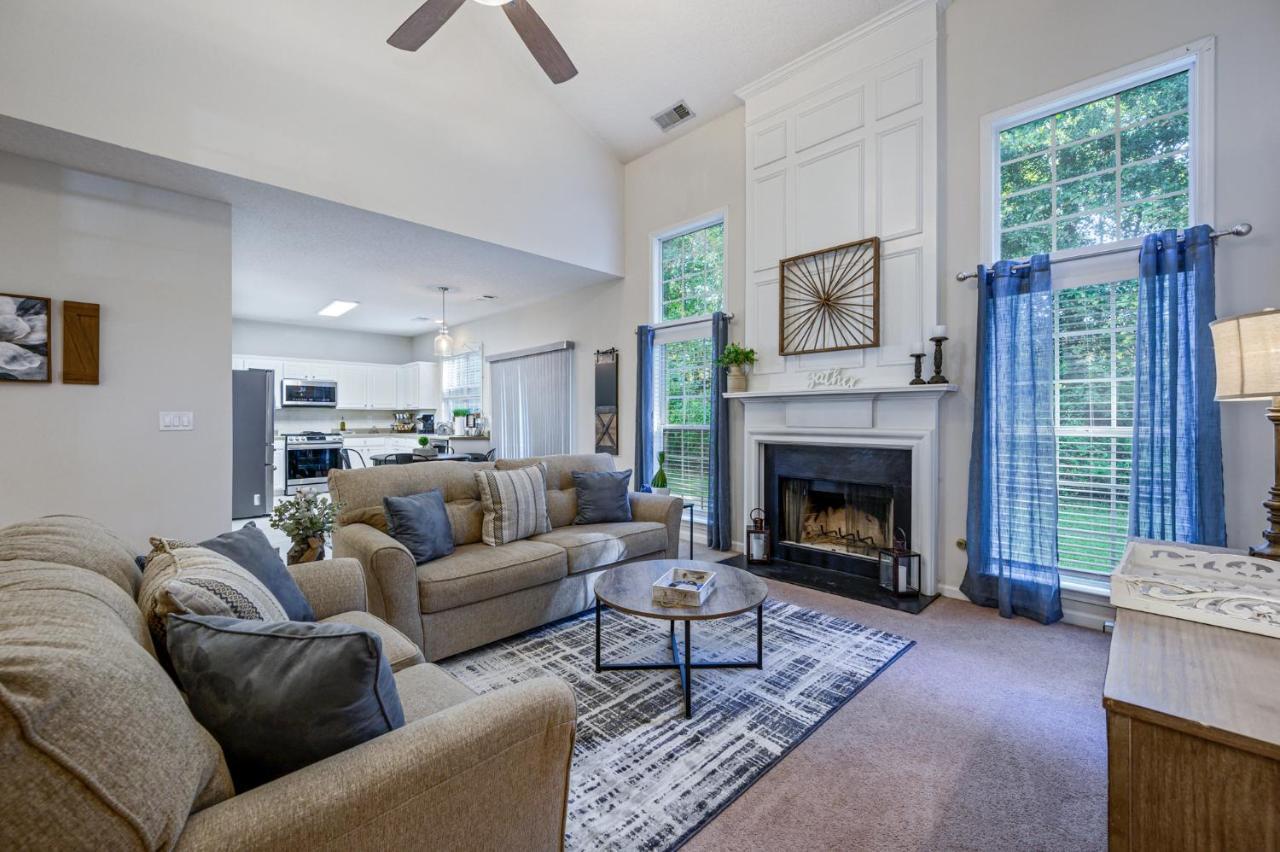 Enjoy This Amazing Home With Porch & Grill Near Dt Woodstock Kültér fotó